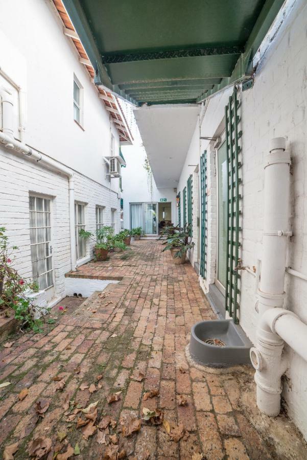 Garden Place Guest Houses Johannesburg Exterior foto
