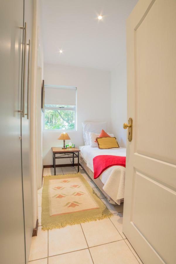 Garden Place Guest Houses Johannesburg Exterior foto